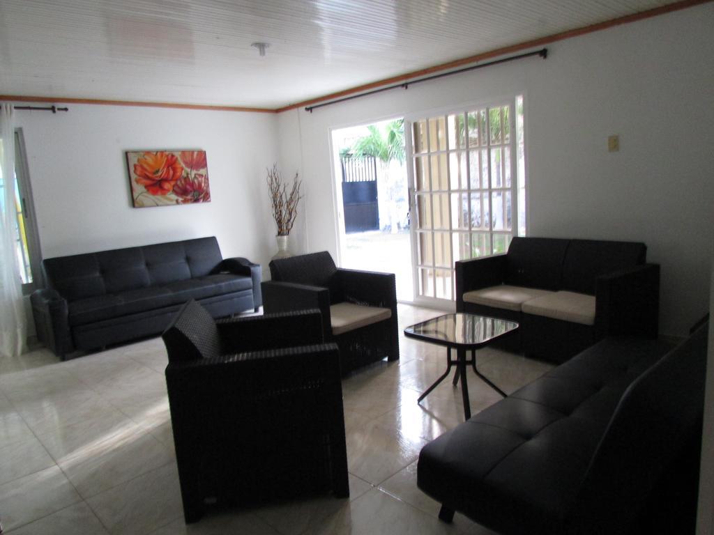 Posada Hostal Miss Marlly San Andrés Buitenkant foto