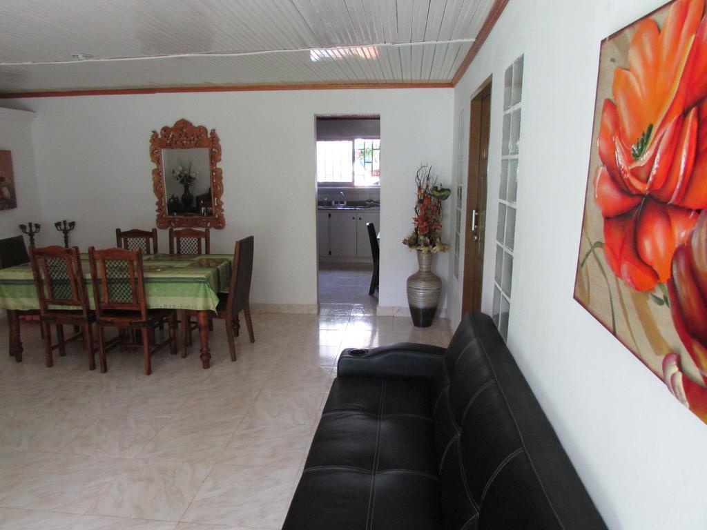 Posada Hostal Miss Marlly San Andrés Buitenkant foto