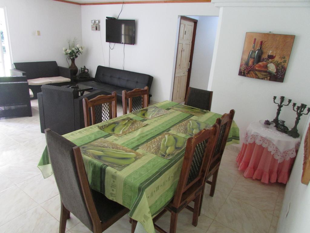 Posada Hostal Miss Marlly San Andrés Buitenkant foto
